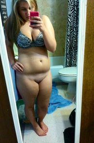 Bottomless Chubby Girl Mirror Photo